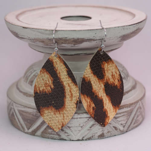 Leather Flat Leaf Earring